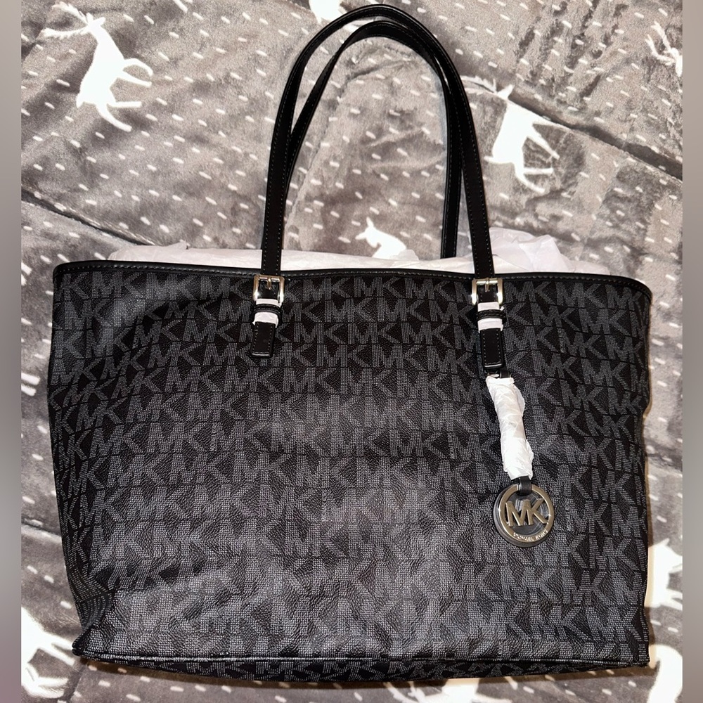 Black Michael Kors tote bag